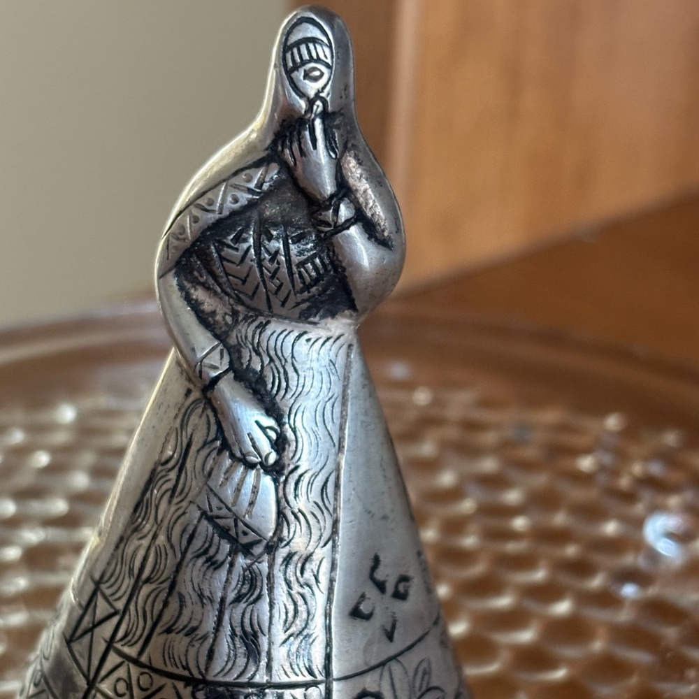 Peruvian sterling silver figural bell, or referred to as a "Tapada Limena" bell